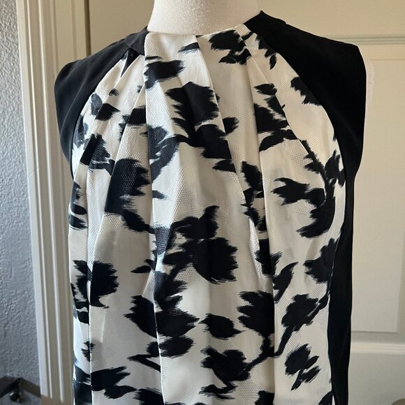 BALENCIAGA black & white print dress NWT 38 - Picture 7 of 7